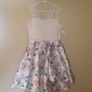 Bush Floral Girls Dress